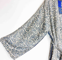 Load image into Gallery viewer, Vintage Sari Kimono Long