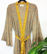 Load image into Gallery viewer, Vintage Sari Kimono Long