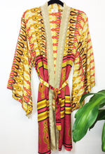 Load image into Gallery viewer, Vintage Sari Kimono Short