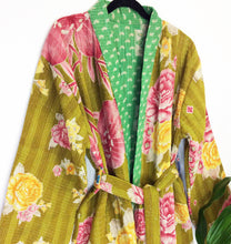 Load image into Gallery viewer, Vintage Kantha Jacket