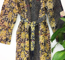 Load image into Gallery viewer, Vintage Kantha Jacket