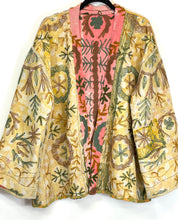 Load image into Gallery viewer, Kantha Suzani Coat