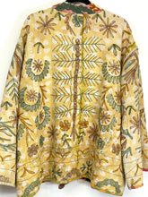Load image into Gallery viewer, Kantha Suzani Coat