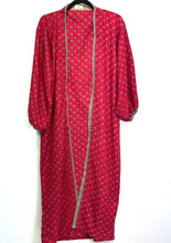 Load image into Gallery viewer, Vintage Sari Kimono Duster