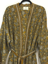 Load image into Gallery viewer, Vintage Sari Kimono Long