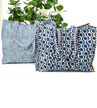 Load image into Gallery viewer, Blockprint Quilted Bag