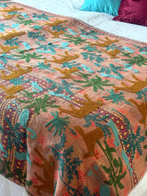 Load image into Gallery viewer, SUZANI Kantha