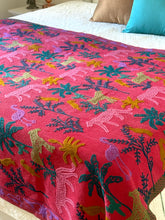 Load image into Gallery viewer, SUZANI Kantha