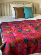 Load image into Gallery viewer, SUZANI Kantha