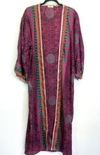 Load image into Gallery viewer, Vintage Sari Kimono Duster