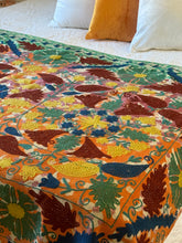 Load image into Gallery viewer, SUZANI Kantha