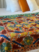 Load image into Gallery viewer, SUZANI Kantha