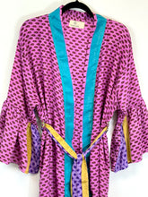Load image into Gallery viewer, Vintage Sari Kimono Long