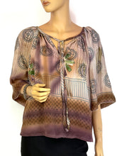 Load image into Gallery viewer, Bella Silk Top