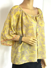 Load image into Gallery viewer, Bella Silk Top