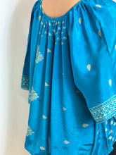 Load image into Gallery viewer, Bella Silk Top