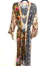 Load image into Gallery viewer, Vintage Sari Kimono Long