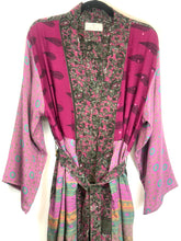 Load image into Gallery viewer, Vintage Sari Kimono Long