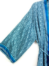 Load image into Gallery viewer, Vintage Sari Kimono Long