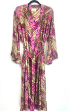 Load image into Gallery viewer, Vintage Sari Kimono Long