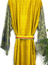 Load image into Gallery viewer, Vintage Sari Kimono Short