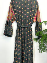 Load image into Gallery viewer, Vintage Sari Kimono Long