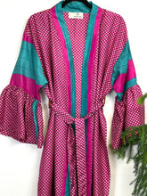 Load image into Gallery viewer, Vintage Sari Kimono Long