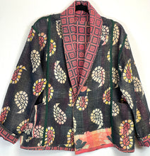 Load image into Gallery viewer, Kantha Jacket Short(Free Size)