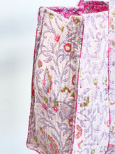 Load image into Gallery viewer, Blockprint Quilted Bag