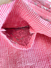 Load image into Gallery viewer, Blockprint Quilted Bag