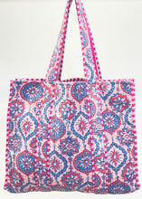 Load image into Gallery viewer, Velvet Quilted Bag