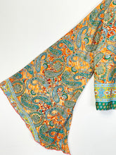 Load image into Gallery viewer, Wrap Up Top