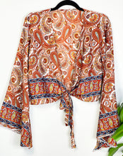 Load image into Gallery viewer, Wrap Up Top