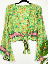 Load image into Gallery viewer, Wrap Up Top