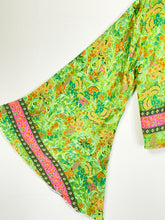 Load image into Gallery viewer, Wrap Up Top