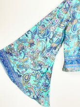 Load image into Gallery viewer, Wrap Up Top