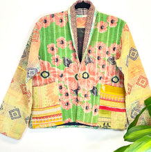 Load image into Gallery viewer, Kantha Jacket Short M/L