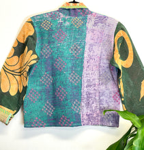 Load image into Gallery viewer, Kantha Jacket Short S/M