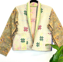 Load image into Gallery viewer, Kantha Jacket Short M/L