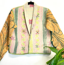 Load image into Gallery viewer, Kantha Jacket Short S/M