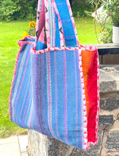 Load image into Gallery viewer, Sari Kantha Tote Bag