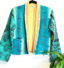 Load image into Gallery viewer, Kantha Jacket Short S/M