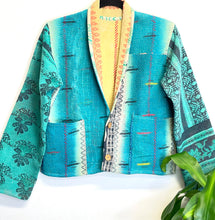 Load image into Gallery viewer, Kantha Jacket Short S/M