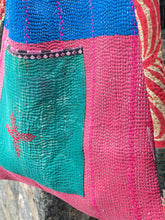Load image into Gallery viewer, Sari Kantha Tote Bag