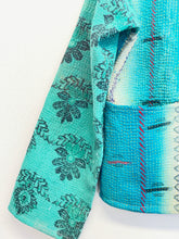 Load image into Gallery viewer, Kantha Jacket Short S/M