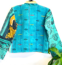 Load image into Gallery viewer, Kantha Jacket Short S/M