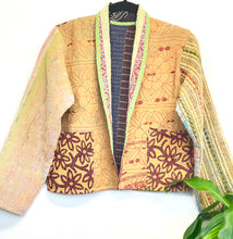 Load image into Gallery viewer, Kantha Jacket Short M/L