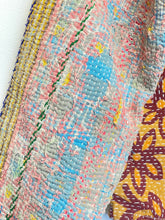 Load image into Gallery viewer, Kantha Jacket Short M/L