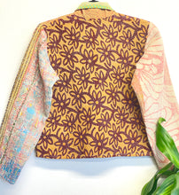 Load image into Gallery viewer, Kantha Jacket Short M/L