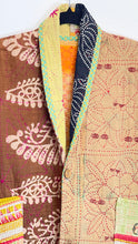Load image into Gallery viewer, Kantha Jacket Short M/L